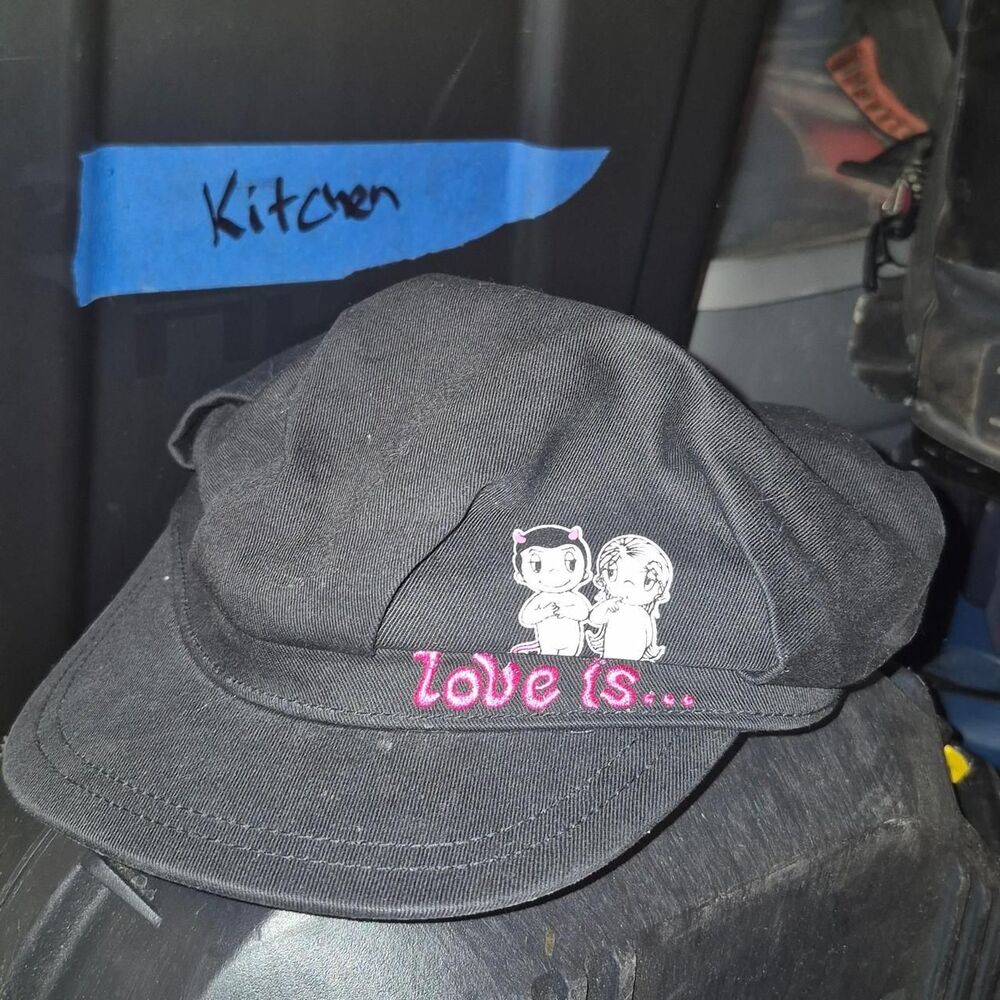 Vintage Kim Casali Love is hat